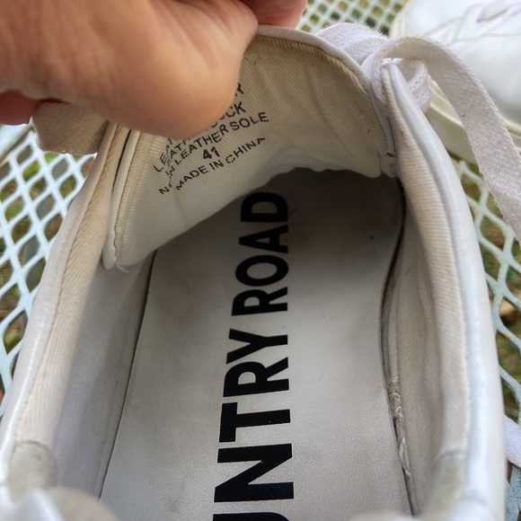 White Sneakers Leather Lace Up classic   Good Quality Timeless Casual St… - Picture 10 of 11